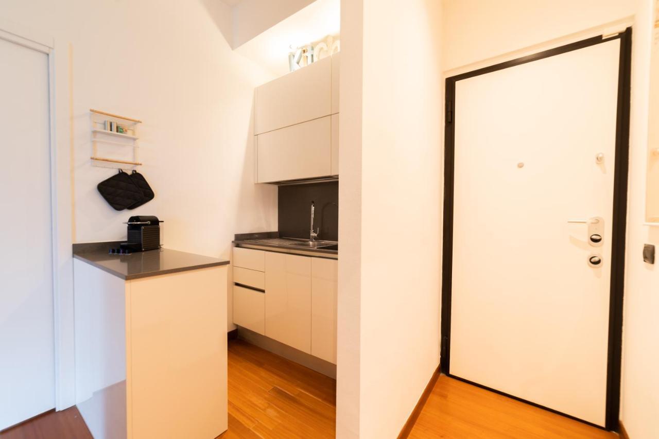 Citylife-Fiera Nuovo Apt Con Wifi & Netflix มิลาน ภายนอก รูปภาพ
